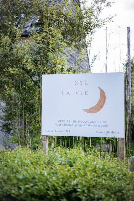 Syl La Vie verlies- en rouwconsulent voor kinderen, jongeren en volwassenen